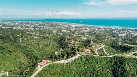 Gullas Heights: A Panoramic View of South Cebu.